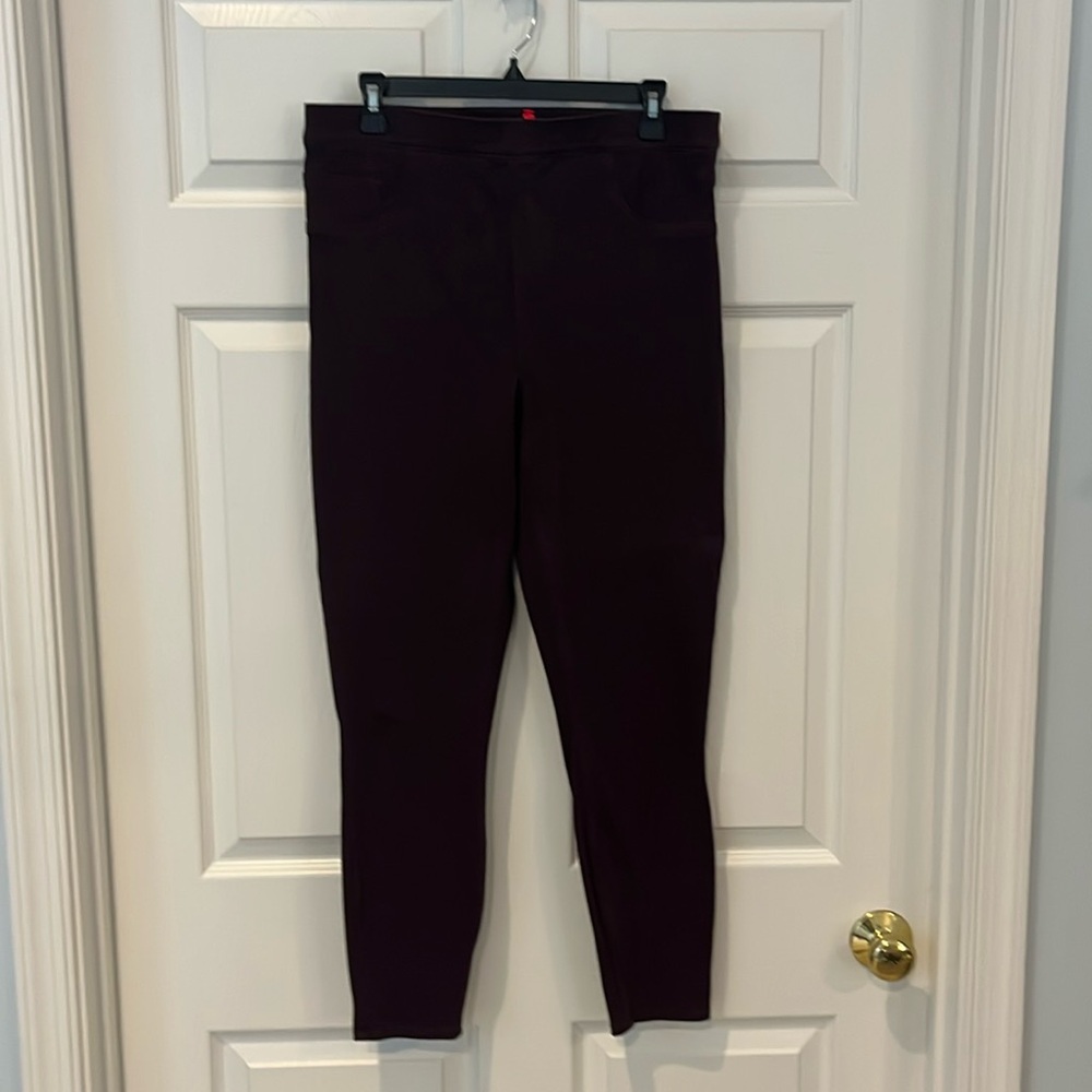 Spanx skinny leg pant.